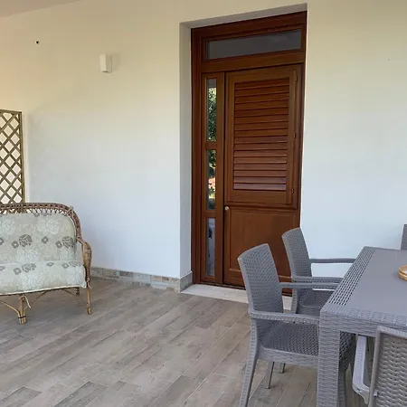 Holiday home La Degli Ulivi - *